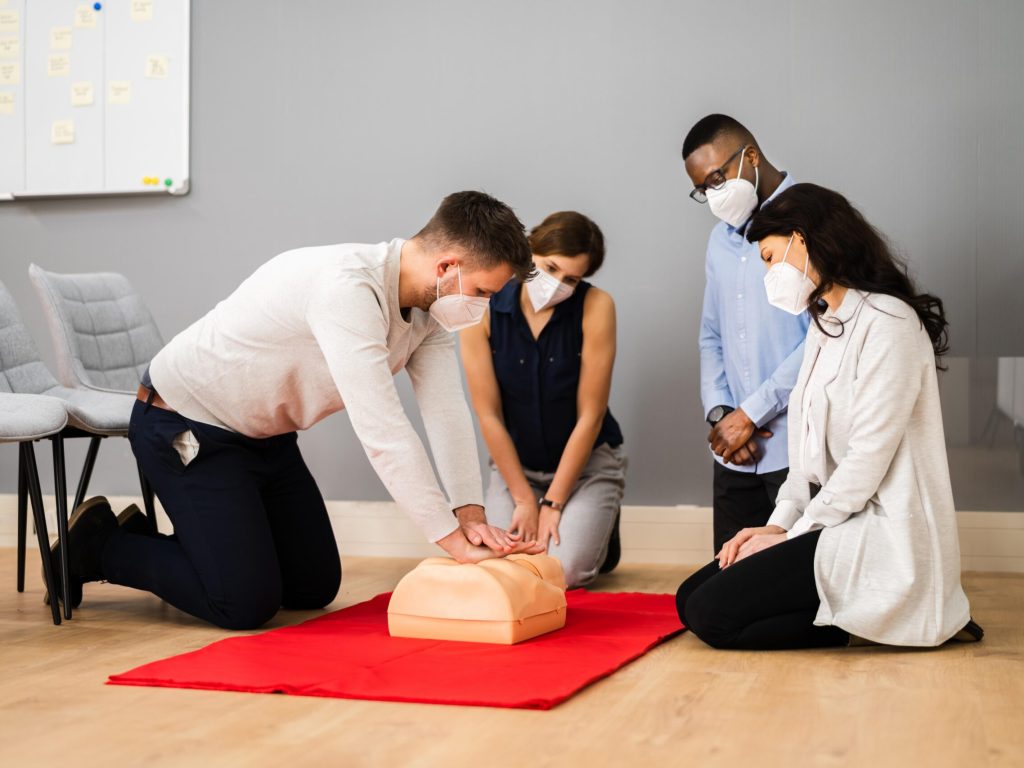 First Aid CPR Resuscitate Training First Aid CPR Resuscitate Training